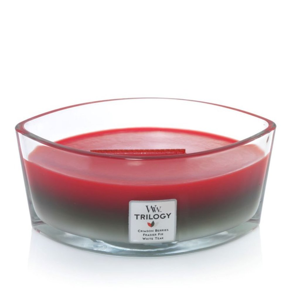 Winter Garland Trilogy Woodwick candle 16oz